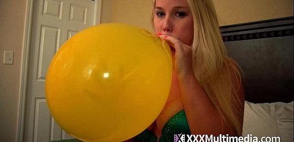  B2P Balloon Featuring MILF Lylah Ryder
